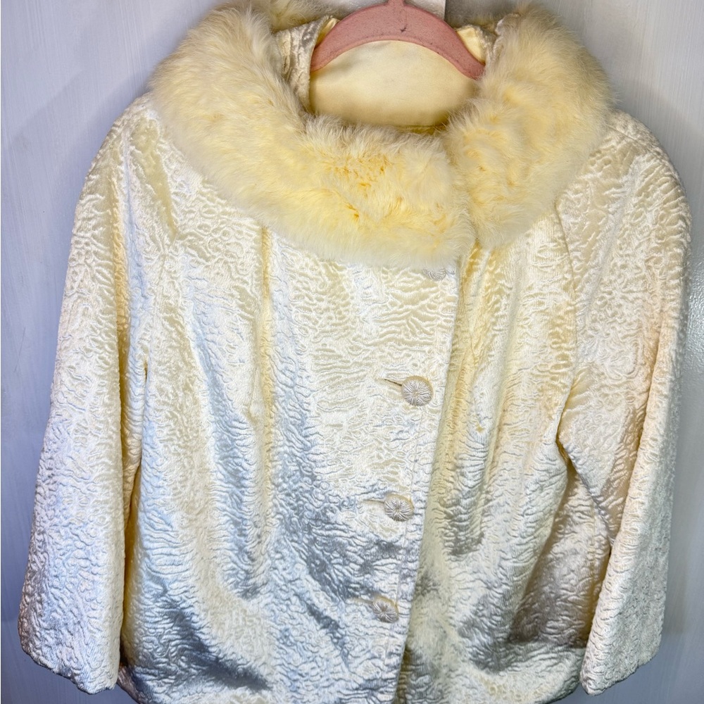 Vintage 60’s Styled by Winter Large Ivory Mink Collar and Velvet Coat